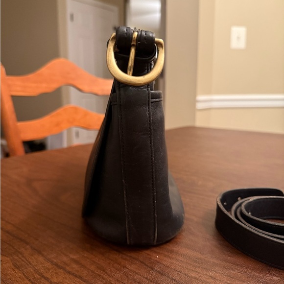 Coach Black Leather Crossbody Bag with Flap Closure - Picture 3 of 6